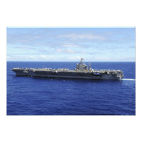 O porta-aviões USS Abraham Lincoln
