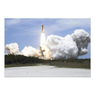 Foto O vaivém espacial Atlantis tira 5