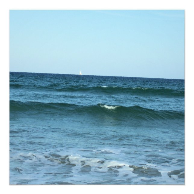 Foto Ondas do Oceano Azul Encontrando o Horizonte (Frente)