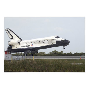 Foto Os toques da descoberta do vaivém espacial tragam