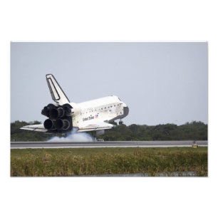 Foto Os toques da descoberta do vaivém espacial tragam