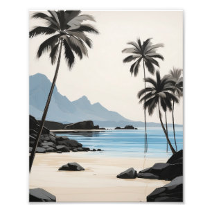 Foto Palmeiras balançando em uma praia tranquila