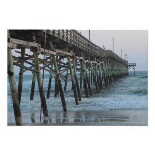 Foto Pier and Waves - Oak Island, Carolina do Norte