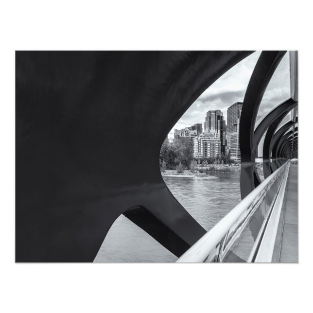 Foto Ponte da Paz de Calgary e Monocromo da Cityscape (Frente)