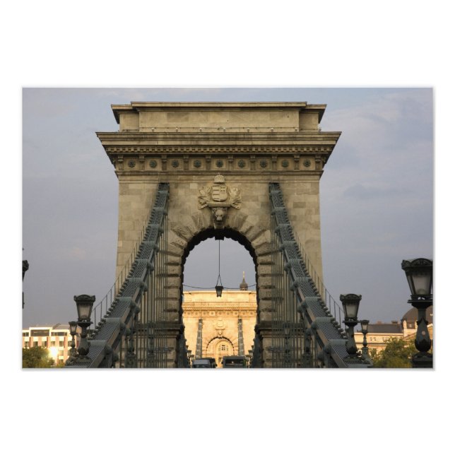 Foto Ponte de cadeias de Szechenyi (Szechenyi Chain Bri (Frente)