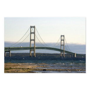 Foto Ponte Mackinac que abrange o estreito de 4