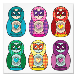 Foto Poster das corujas de Matryoshka do arco-íris