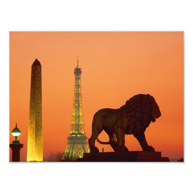 Foto Praça da Concorde; Torre Eiffel; Obelisco; (Frente)