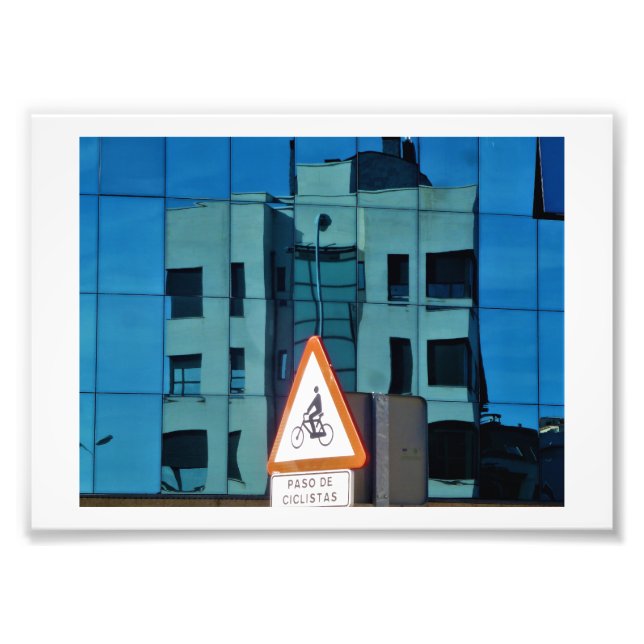 Foto 'Reflejo Curvo, León (Frente)