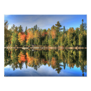 Foto Reflexões do Lago Folhagem de outono do Maine