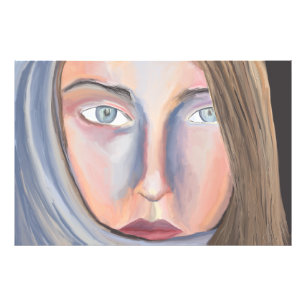 Foto Retrato de uma Mulher Olhando em um Lenço de Cabeç
