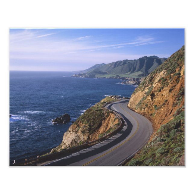 Foto Rodovia 1 ao longo da Costa da Califórnia perto (Frente)