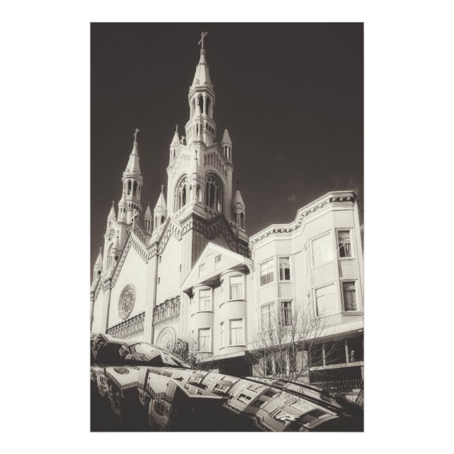 Foto Ruas monocromáticas, Igreja Católica de Peter e Pa (Frente)