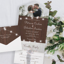 Foto russa de madeira lança casamento rsvp