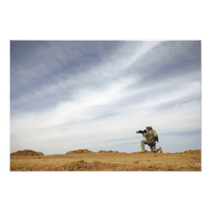 Foto Sargento fornece segurança