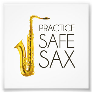Foto Saxofone do cofre forte da prática