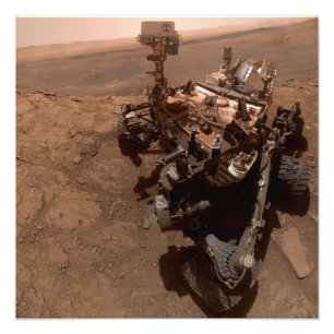 Foto Selfie da Paisagem Marciana Vermelha do Curiosity 