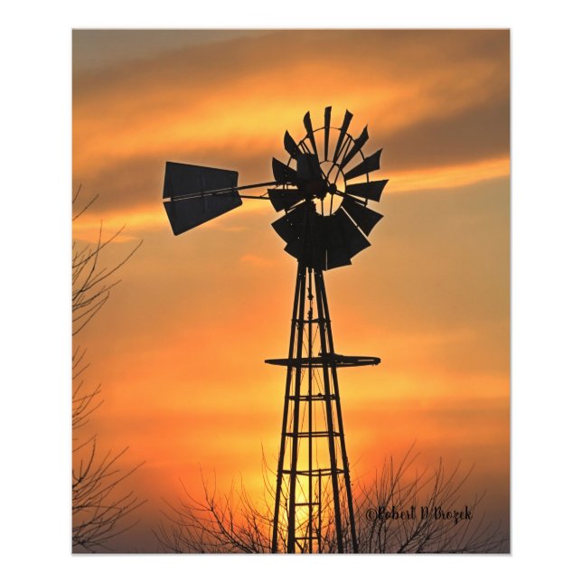 Foto Silhouette Sunset do Kansas Windmill com nuvens (Frente)
