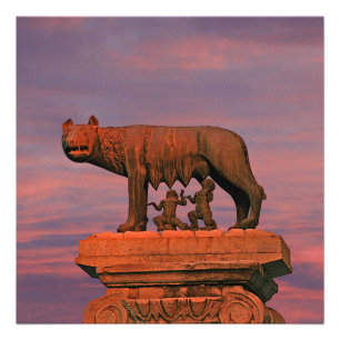 Foto Símbolo do Lobo da Colina Roma Mito Escultura de B