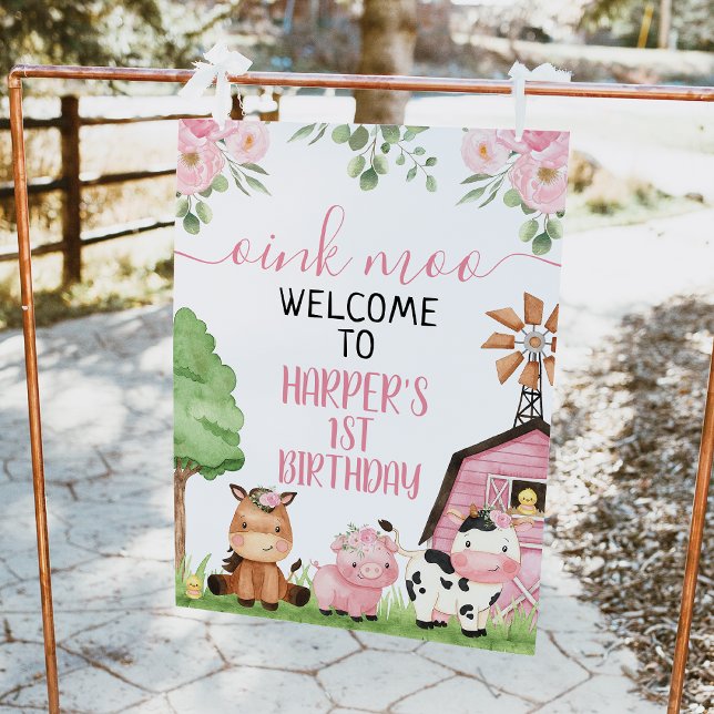 Foto Sinal de boas-vindas do Barão Floral Rosa Fazenda  (Oink moo, pink farm 1st birthday welcome sign with pink barn, cute farm animals and pink flowers.)