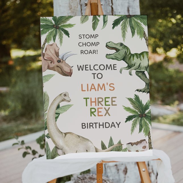 Foto Sinal de Boas-Vindas do Dinossauro Russo Green Boy (Three Rex Birthday Welcome Poster, Three Rex Birthday Party Welcome Sign, Boys Dinosaur 3rd Birthday)