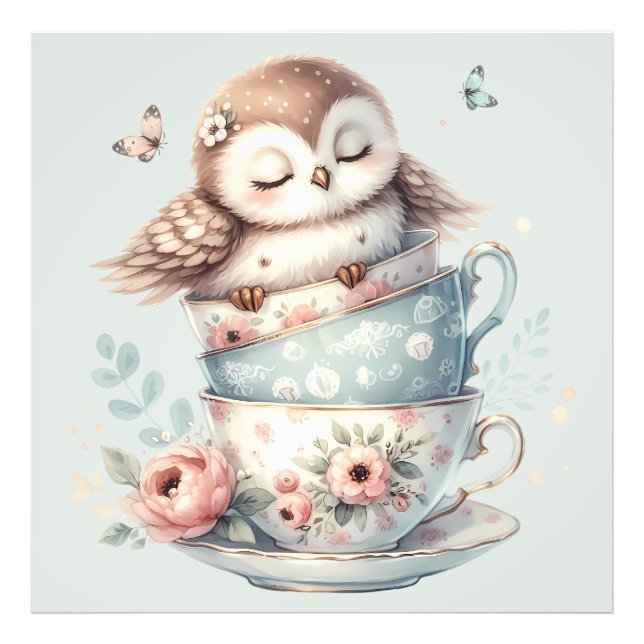 Foto Sleeping Owl in Stacked Floral Teacups (Frente)