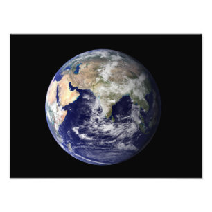 Foto Terra cheio mostrando Europa e Ásia 2