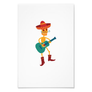 Foto Toca violão esqueleto festivo
