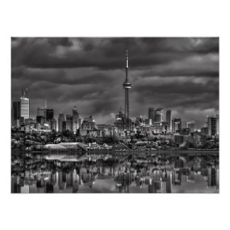 Foto Toronto Skyline At Sheldon Lookout Reflection No 2