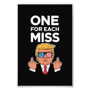 Foto Trump Um Para Cada Falta 