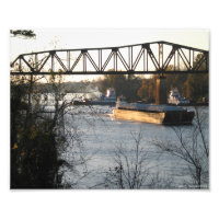Tug Boats No Rio Do Guerreiro Negro