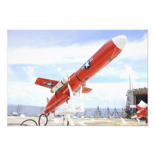 Foto Um zangão de BQM-74E Chukar pronto para o