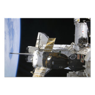 Foto Uma nave espacial Soyuz atracada