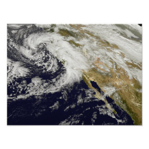 Foto Uma série de fortes tempestades com ventos fortes