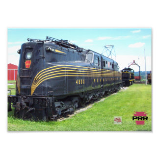 Foto Visão frontal do PRR GG1 4800