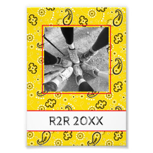 Foto Yellow Bandana Adventure Photo Fund