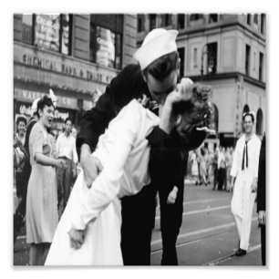 Fotografia de beijo do beijo do vintage Couple.Hug