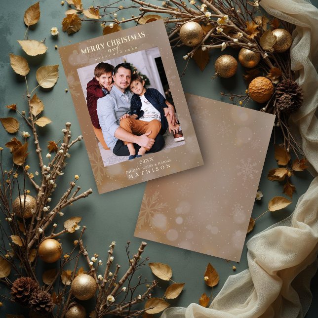 Fotos de Natal Modernas com Flocos de Neve Marrons (Stylish Brown Snowflakes Christmas Modern Photo Family Holiday Cards.)
