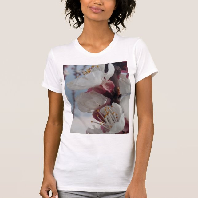 Fruta Tree Blossoms T-Shirt (Frente)
