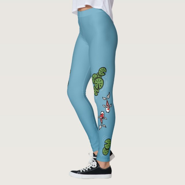 Fuku e Heiwa as Leggings Koi (Esquerda)