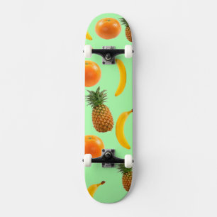 Fundo do verde do conselho do skate da fruta