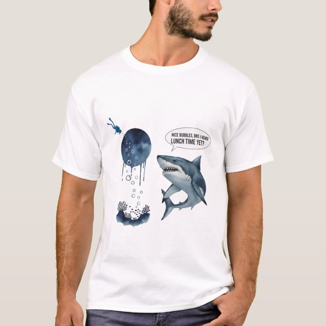 Funny shark scuba diver lunch time ? t-shirt (Frente)