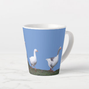 Gansos Bonitos. Caneca de Lata Azul