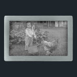 Garota Adorável e Carrinho de Galeria de 1880 no J<br><div class="desc">Estes produtos são feitos a partir de uma fotografia original vindimada, que é, na verdade, um negativo a preto e branco sobre o vidro. Digitalizado a uma alta dpi e limpo levemente esta primeira geração de digitalização é excelente em clareza. Perfeito para o jardineiro na sua vida. Essa menina adorável...</div>