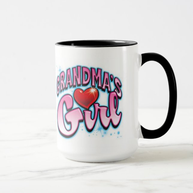 Garota da vovó que deu caneca (Direita)