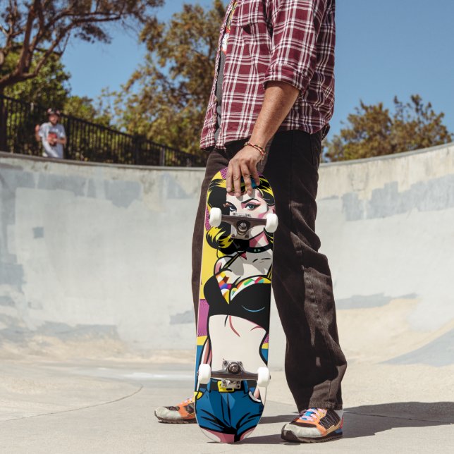 Garota de Skate Gráfico Pop (Ao ar livre 2)