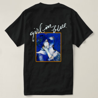 GAROTA EM T-SHIRT AZUL UNISEX