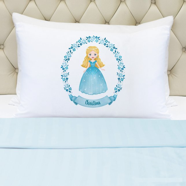 Garota Pillowcase (A cute girls blue princess pillowcase. Personalize it with your girls name. So cute for her bed.)