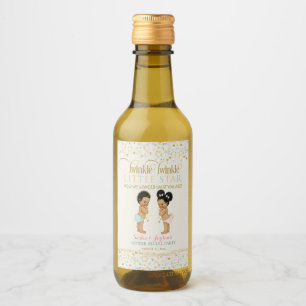 Garota Reveladora de Pequeno Sexo de Bebê da Estre