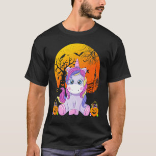Garotas de Camisa Bonita de Halloween Testemunham